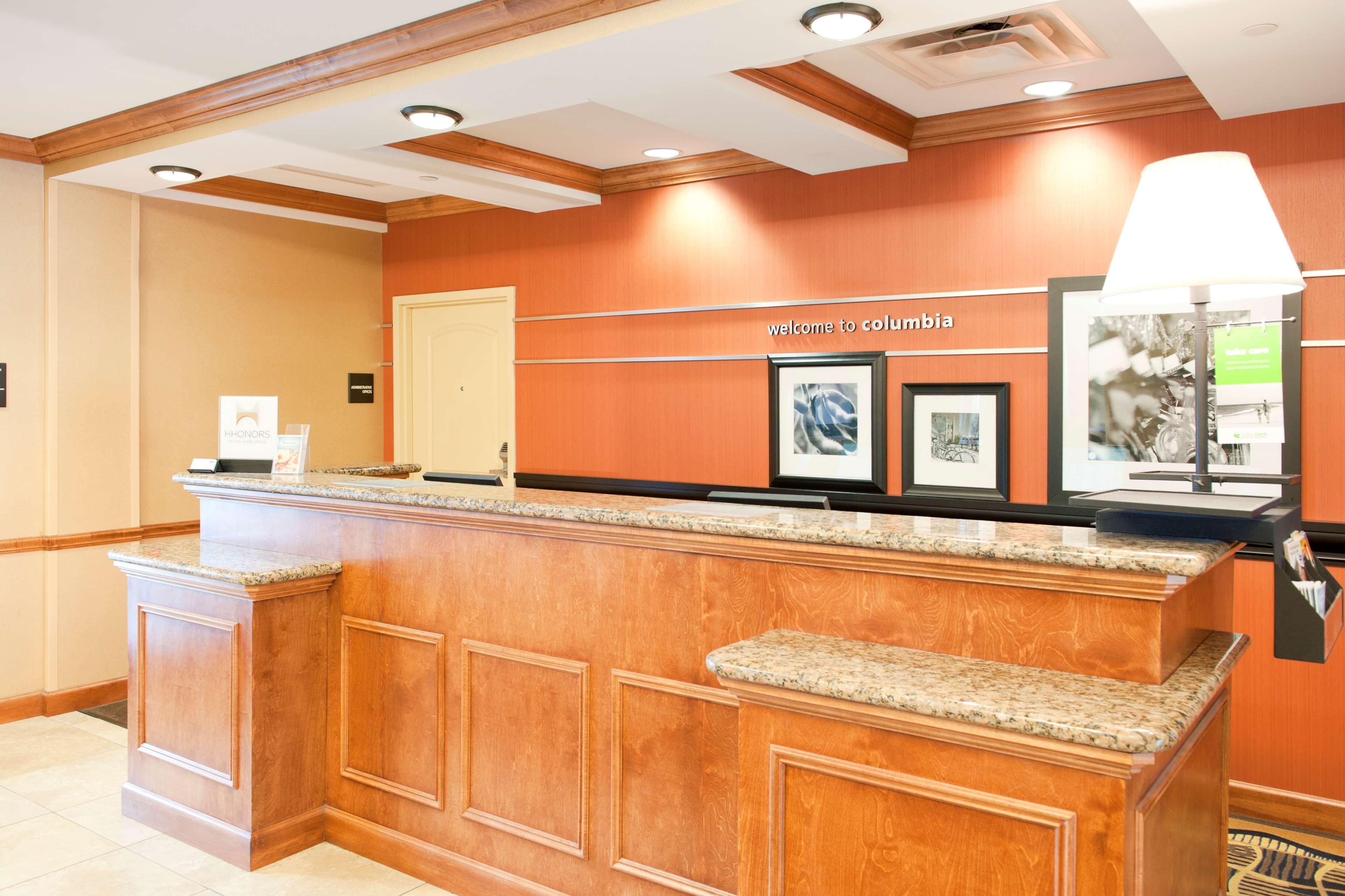 Hampton Inn & Suites Columbia At The University Of Missouri Interior photo