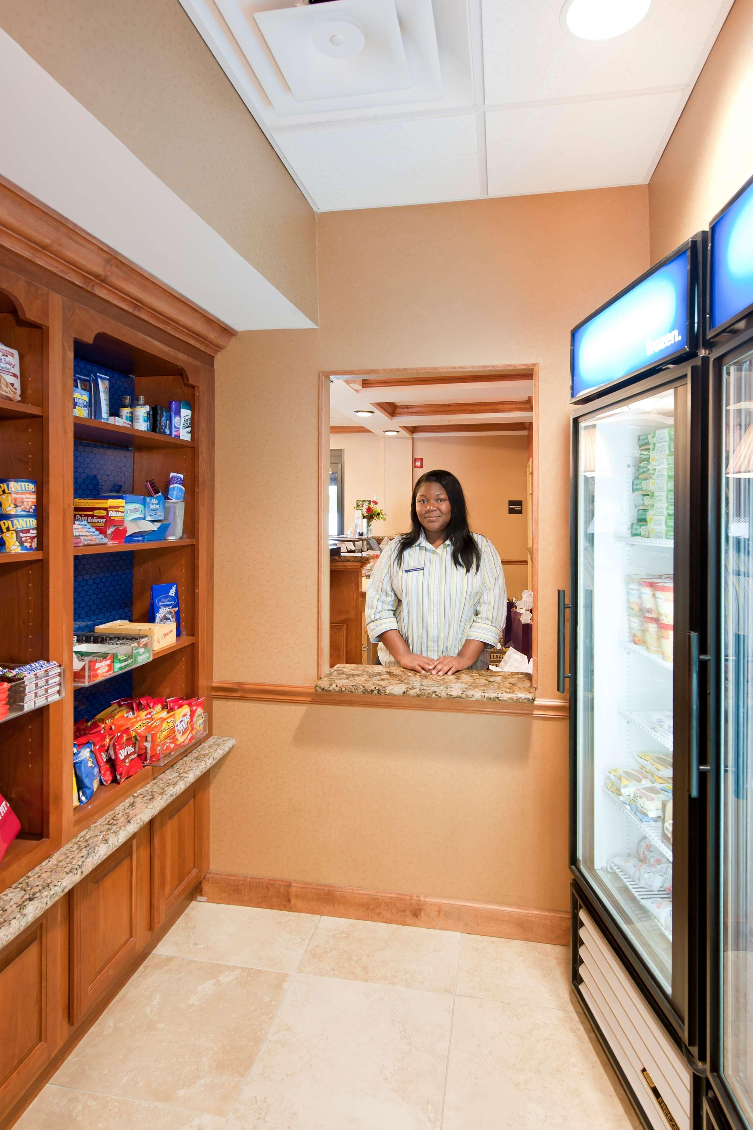 Hampton Inn & Suites Columbia At The University Of Missouri Restaurant photo
